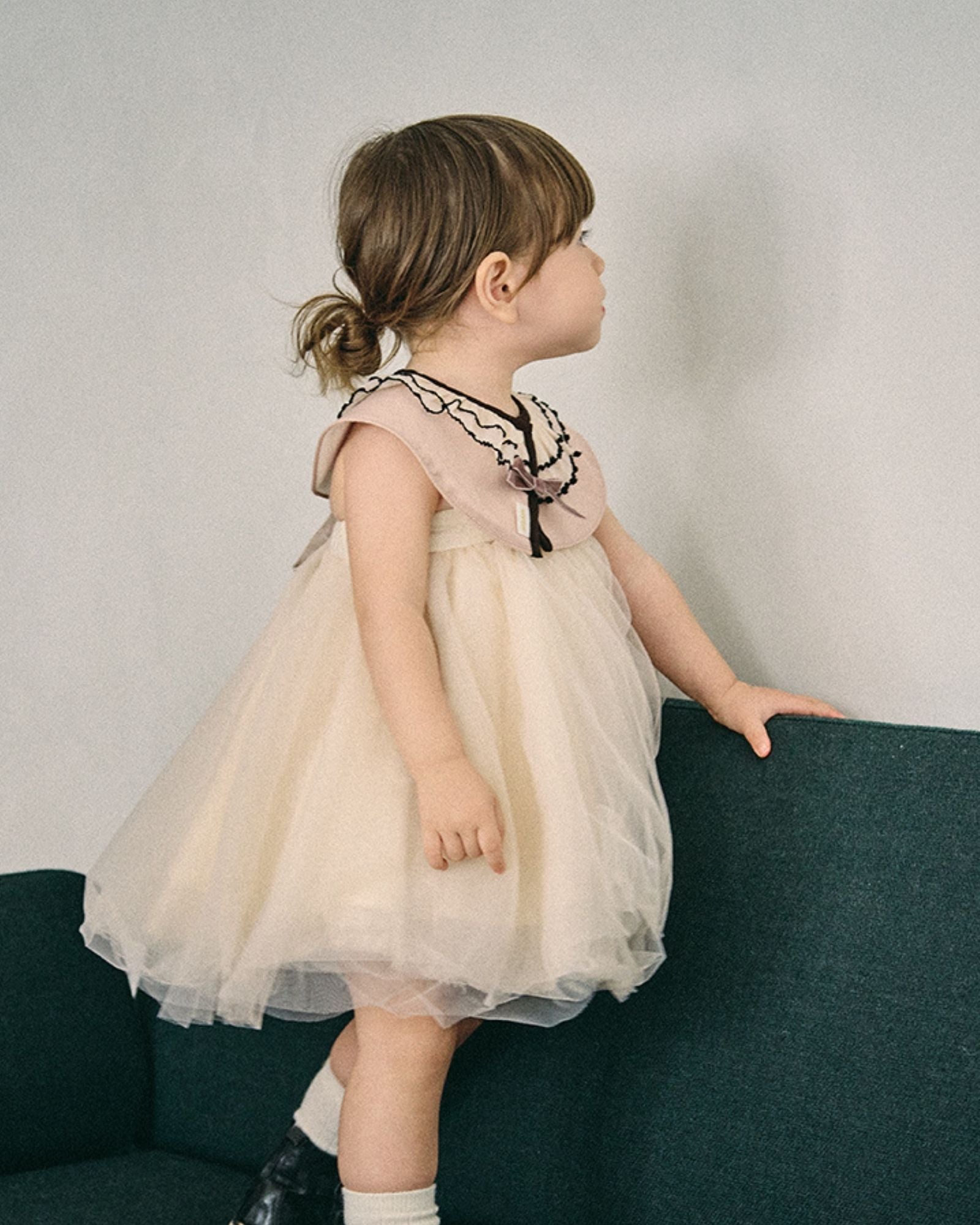 360 Baby Bib - Frills
