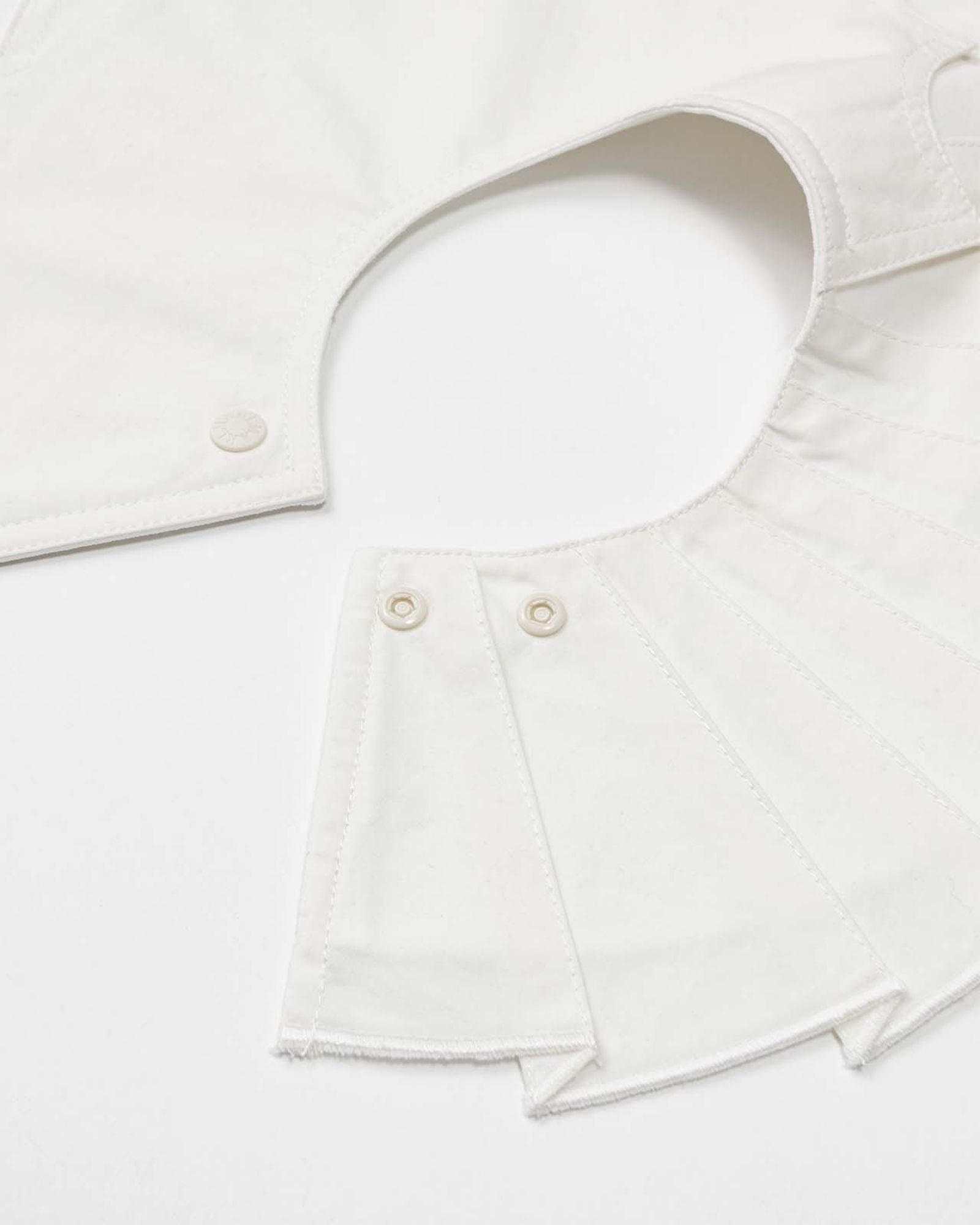 360 Baby Bib - Pleats
