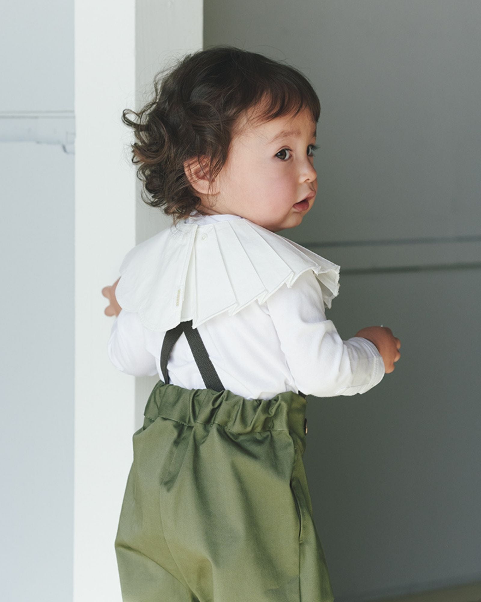 360 Baby Bib - Pleats