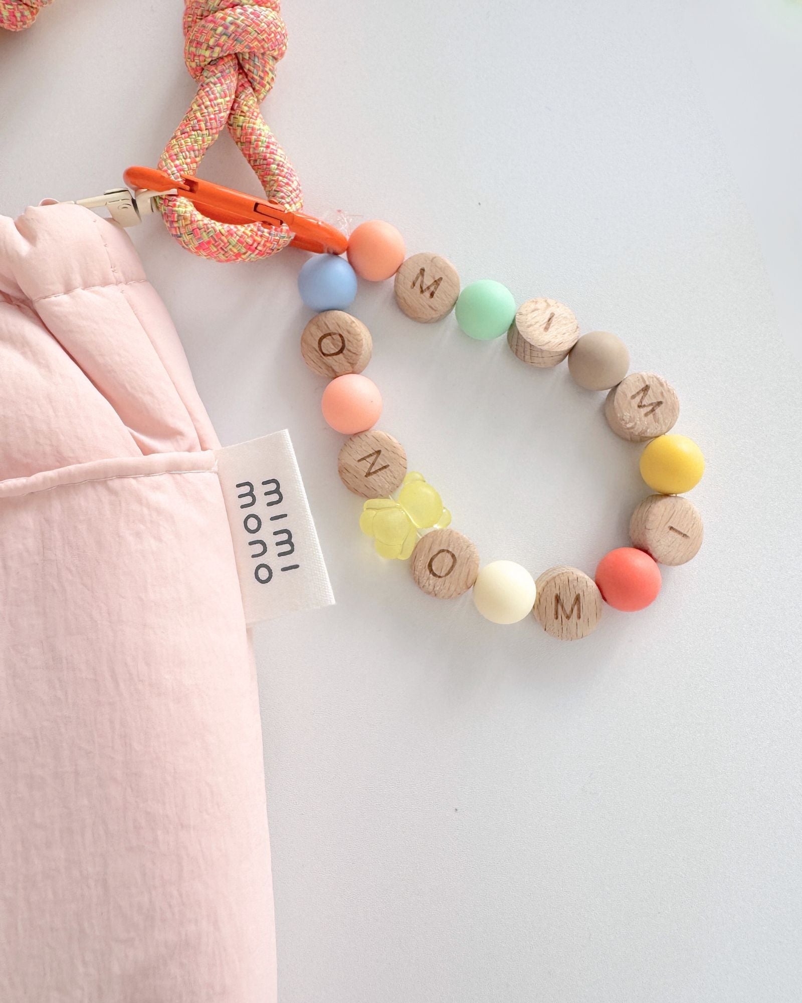 Retail-exclusive: My Buddy Beads Keychain