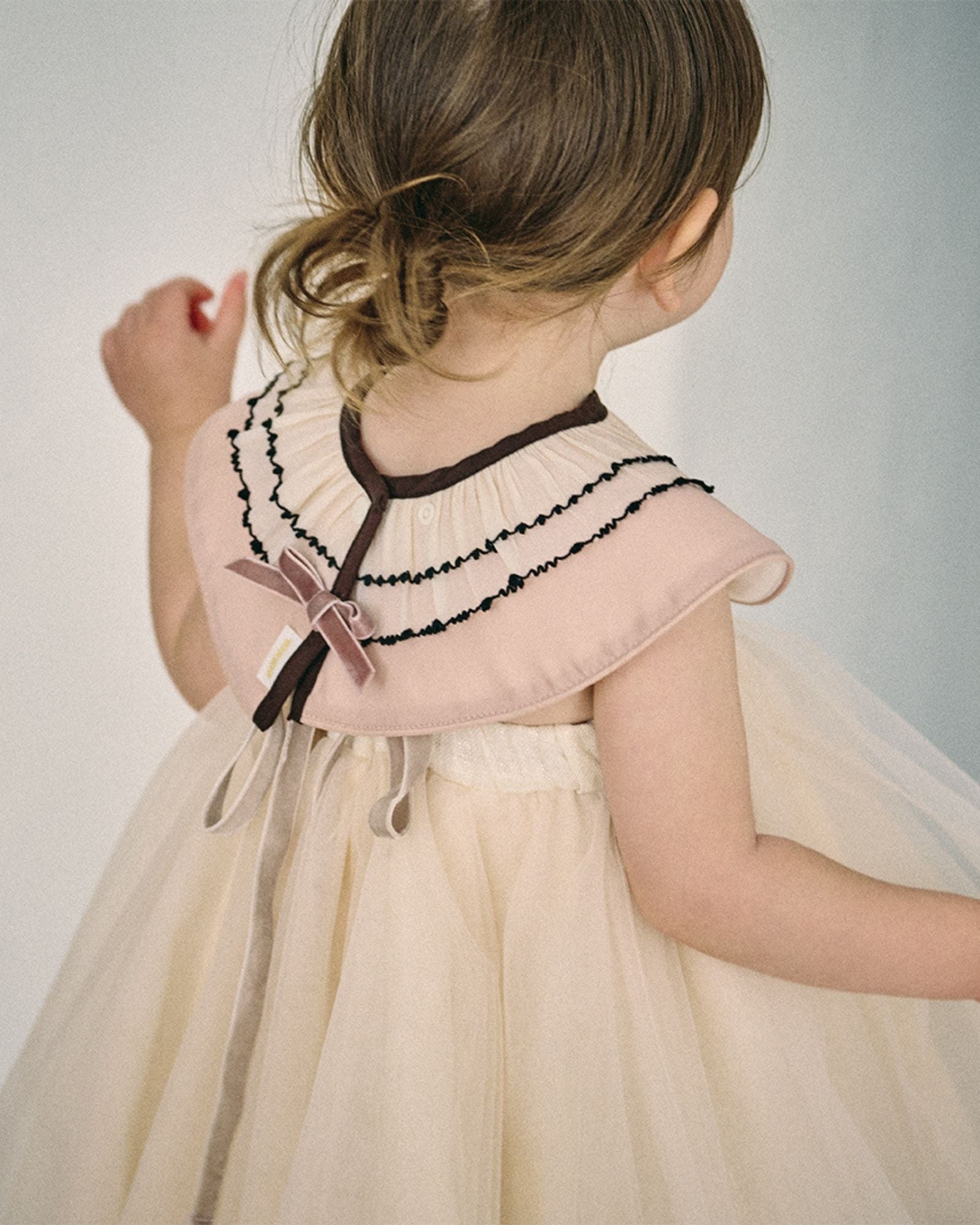 360 Baby Bib - Frills