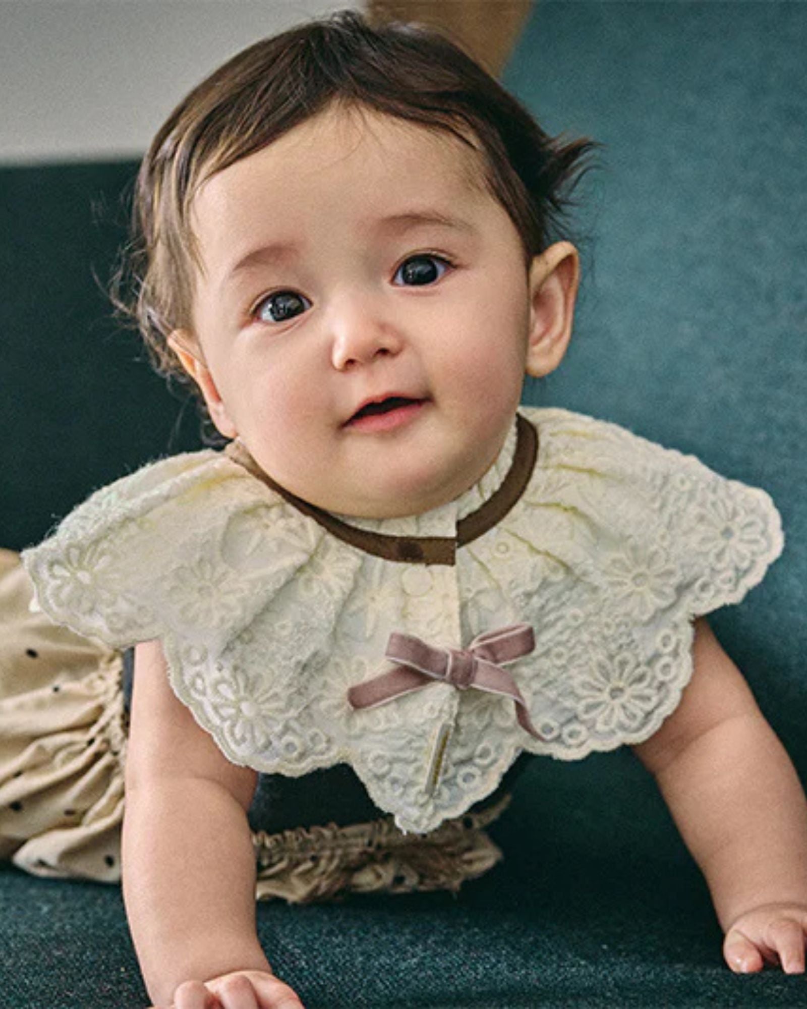 360 Baby Bib - Ivory Flower