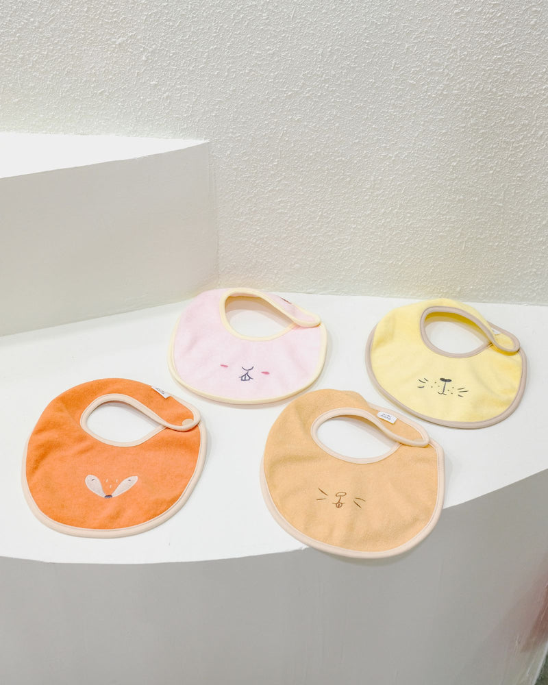 Bouncy the Kitty Bib