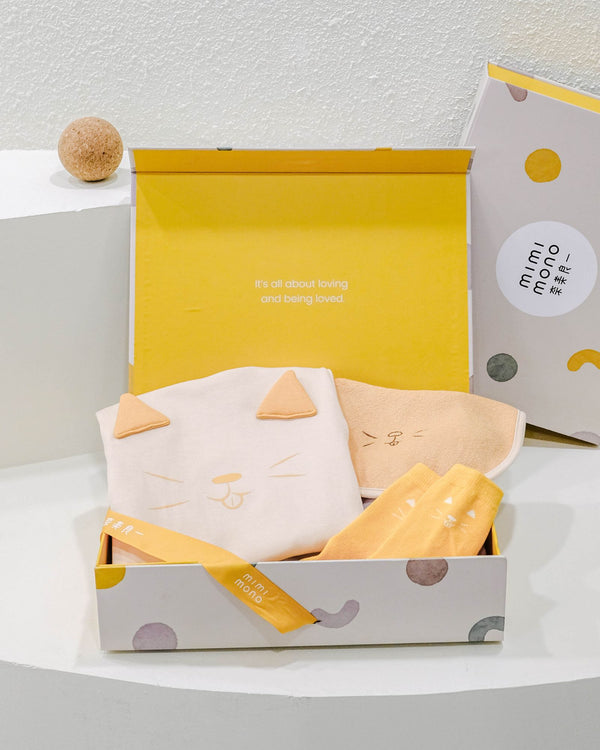 Bouncy Kitty Baby Gift Set