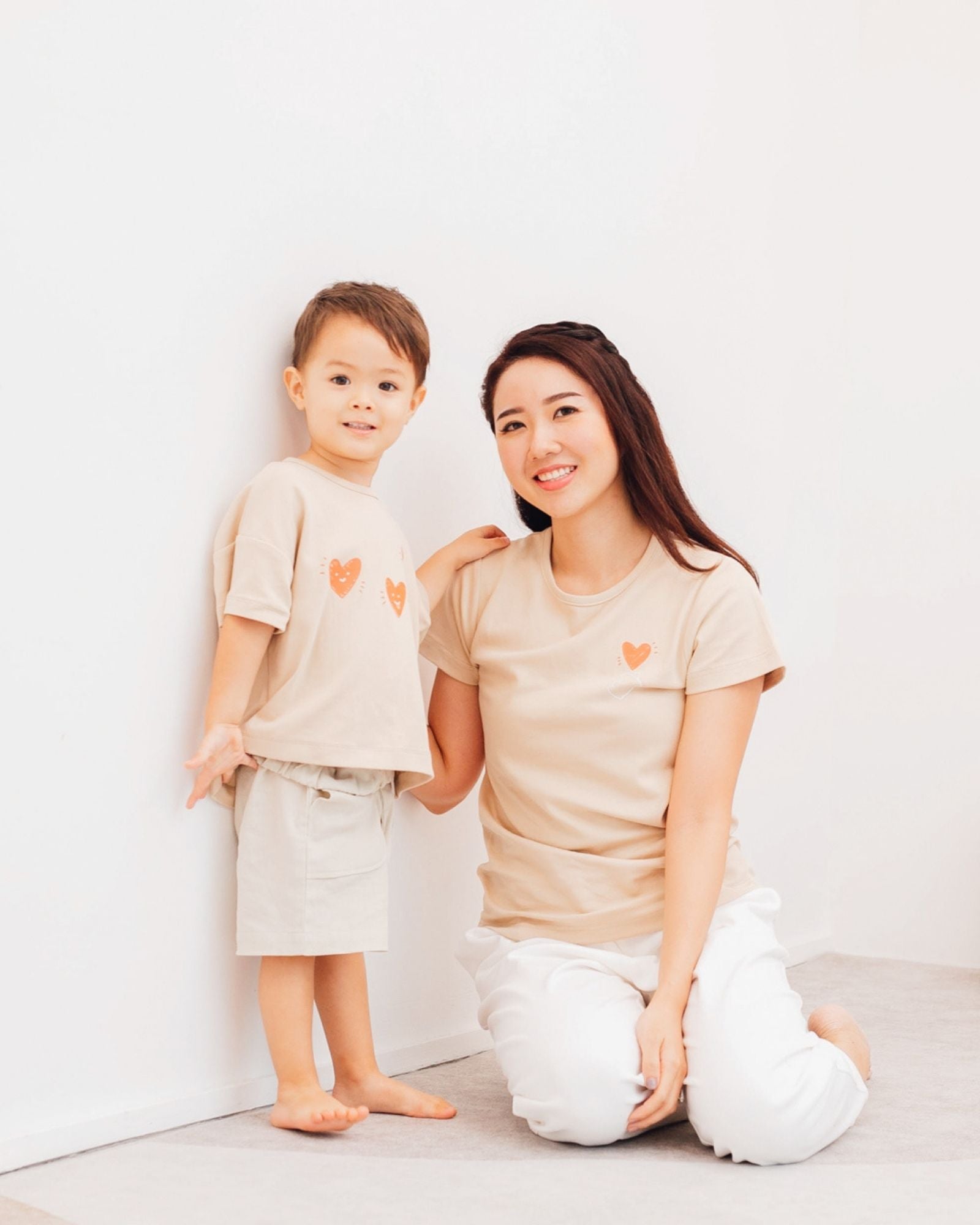 Mums Hearts Tee