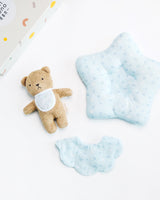 Including all the baby necessity gift set (blue), hand-made swaddle, bib, pillow, bear plush toy, perfect for newborn and babies gifting