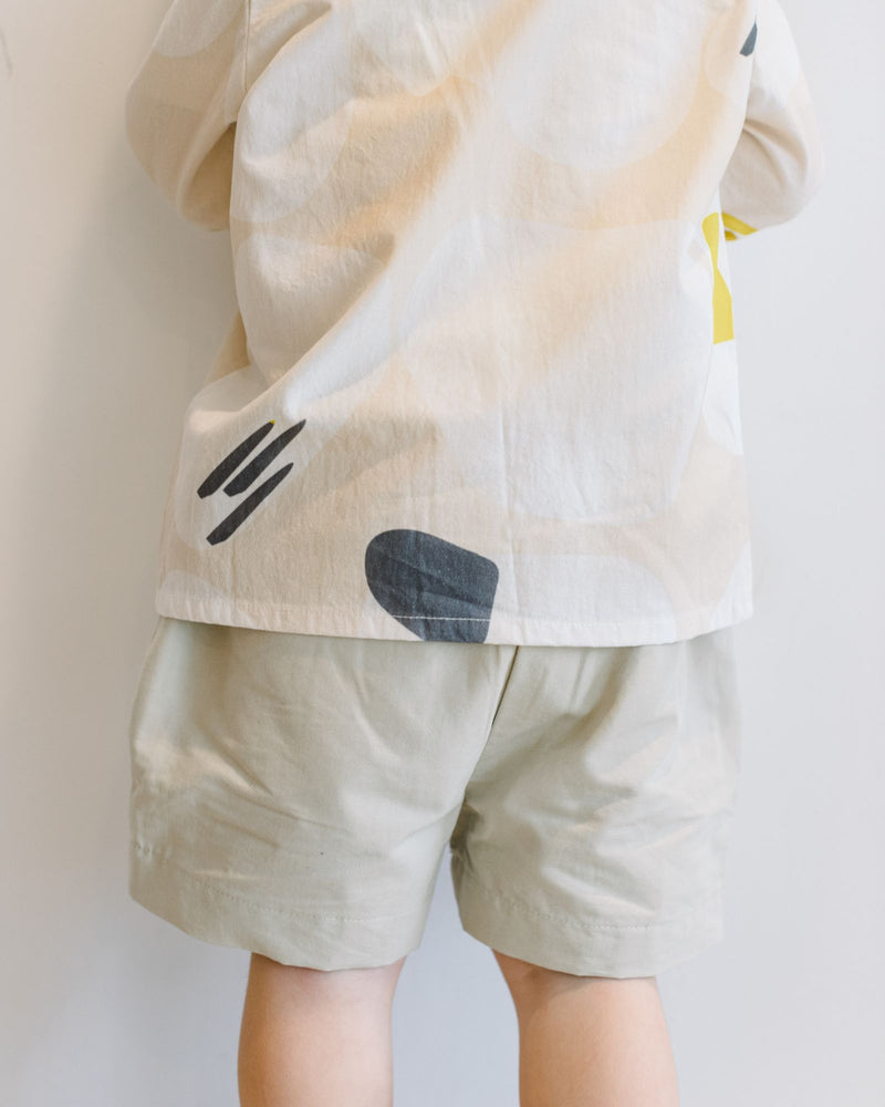 Stitching Pocket Shorts (Beige)